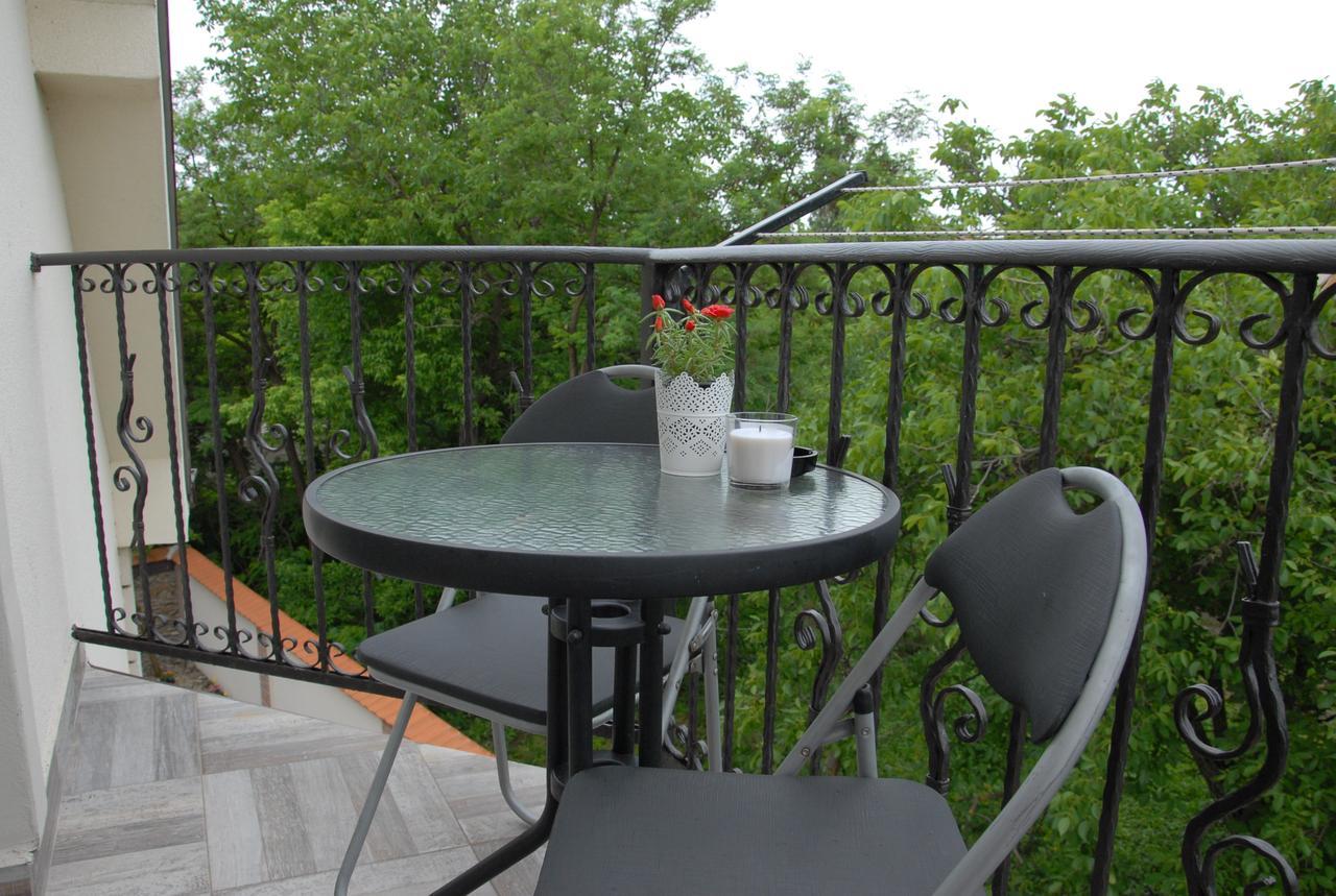 Apartments Idila Bela Crkva  Εξωτερικό φωτογραφία